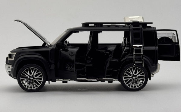 Black Land Rover Defender 110 1:24 Scale Model Car
