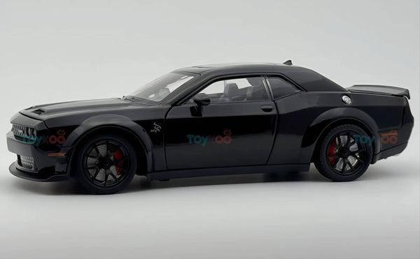 自動車 Dodge Challenger 1:18 diecast model car snapedit_1739597141662_grande.