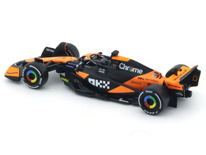 2024 McLaren MCL38 No. 81 Oscar Piastri 1:43 Bburago Formula 1 diecast scale model car