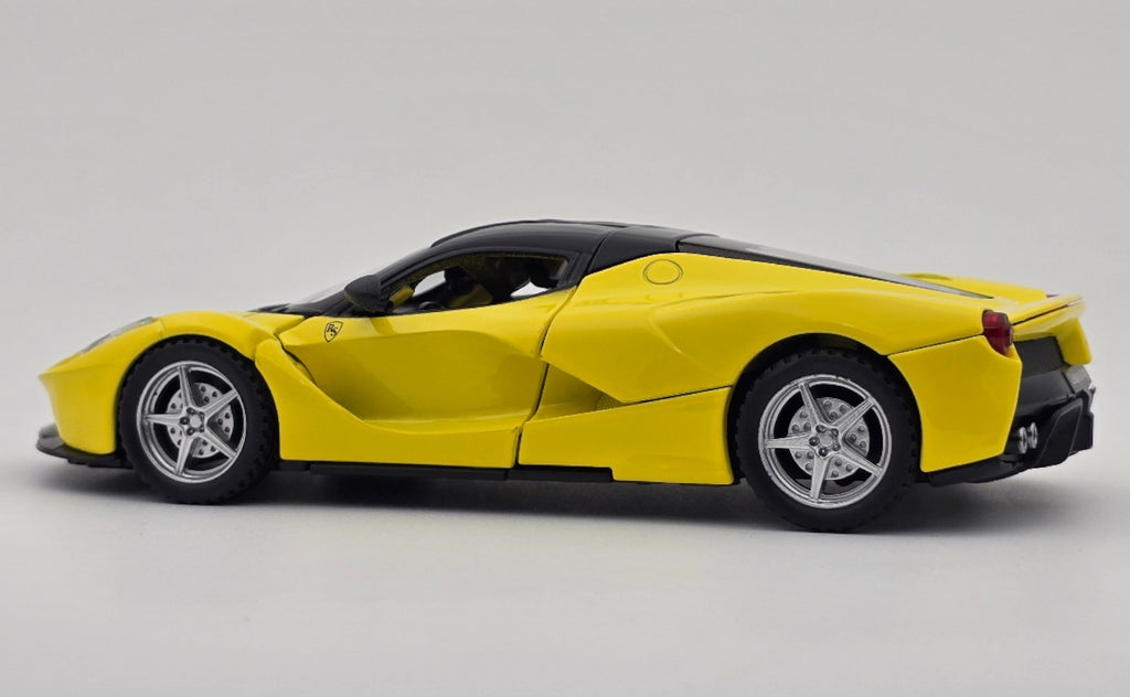Purchase Ferrari LaFerrari 1:24 Diecast Model Car Online – Toykoo