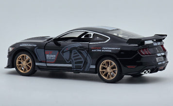 Ford Mustang Shelby GT500 1:24 diecast scale model car
