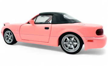 Mazda MX-5 Miata 1990 Convertible diecast scale model car collectible