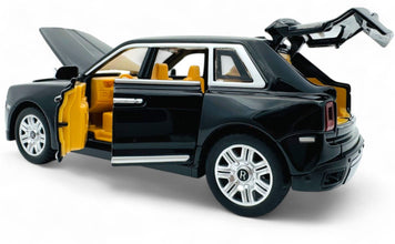 Rolls Royce Cullinan diecast scale model car collectible