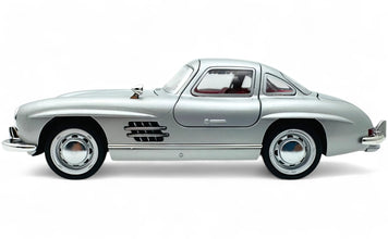 1954 Mercedes-Benz 300SL diecast scale model car collectible