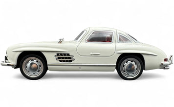 1954 Mercedes-Benz 300SL diecast scale model car collectible