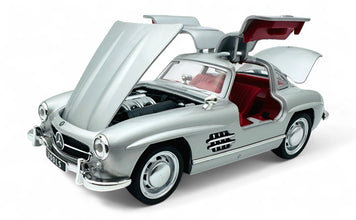 1954 Mercedes-Benz 300SL diecast scale model car collectible