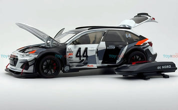 Audi RS6 C7 DTM GT Spirit scale model car - Big Size